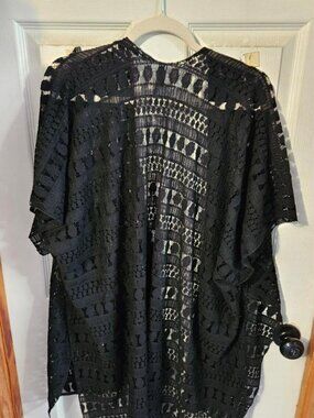 NWT Lane Bryant Open Front BOHO kimono Style Plus size fits all Pretty